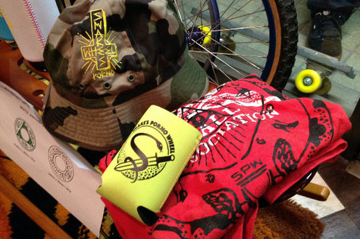 SNAKE'S PORNO WHEEL 2013 SPRING&SUMMER EXHIBITION_6.jpg